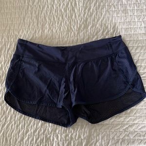 Lululemon speed shorts!! 2.5”